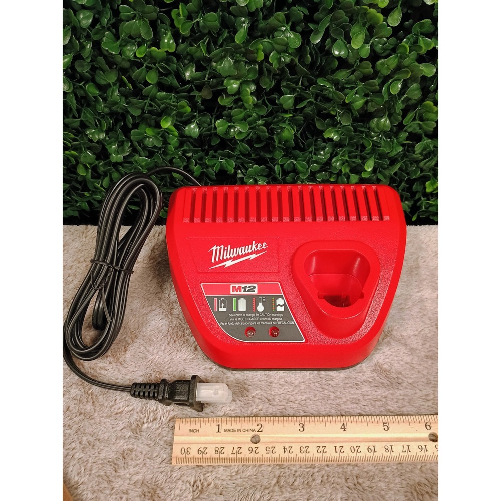 Milwaukee M12 Lithium-Ion Battery Charger 48-59-2401 Red 12V Power UNTESTED‎
